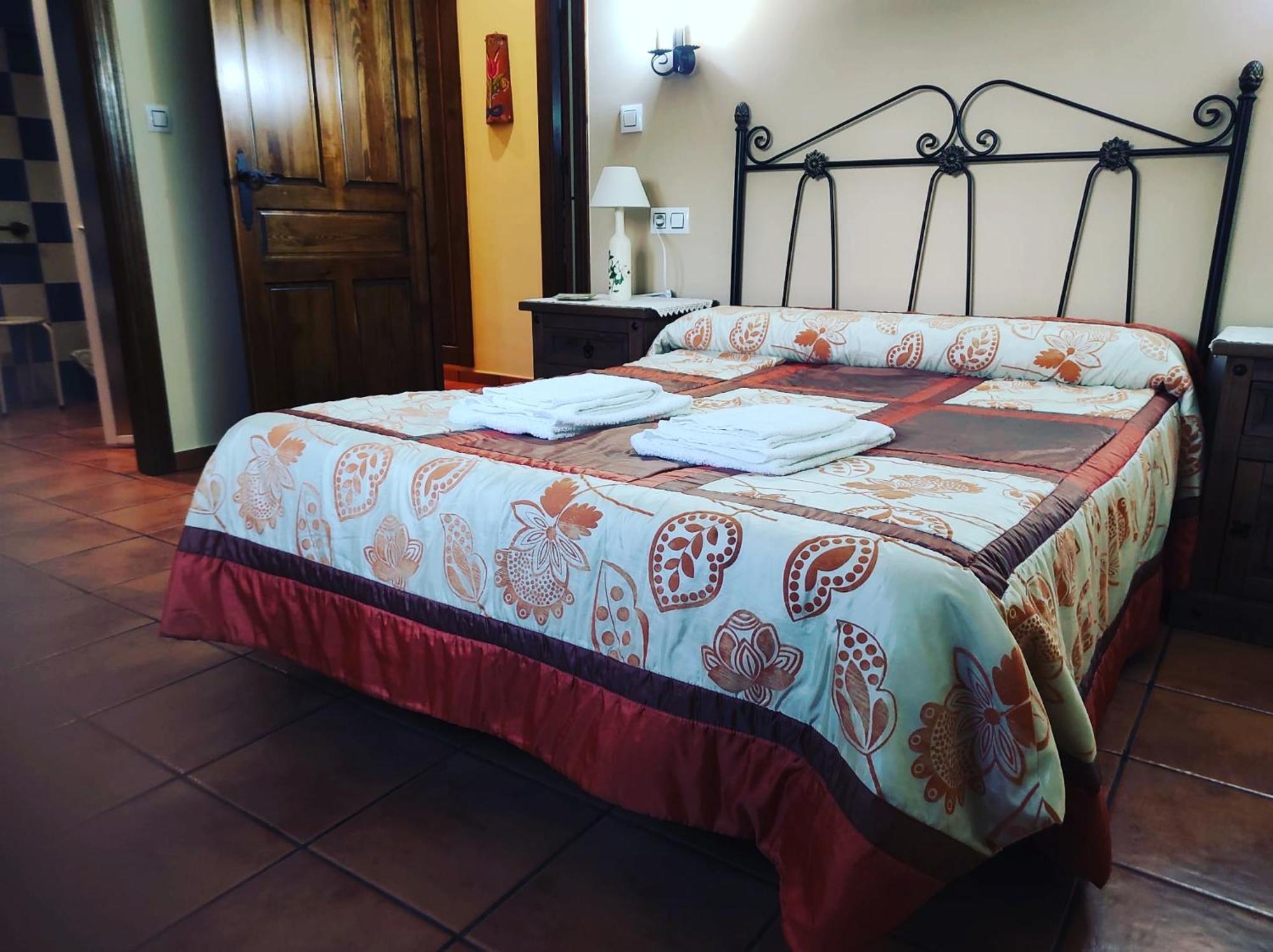 Casa Rural Los Olivos Sotoserrano Eksteriør bilde